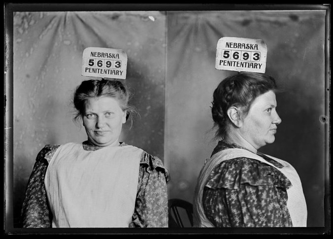 "Fainting Bertha" Liebbeke - notorious pickpocket in IL, KS, IA, MO, and NE. Stumbled into men, "fainted", and robbed them