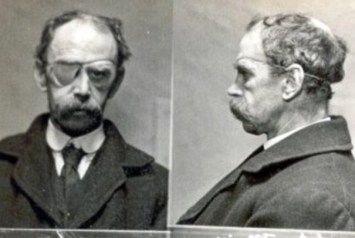 John Moir, a goods checker at Leith Walk Goods Yard, stole some tea and was fined £3 or 10 days imprisonment 